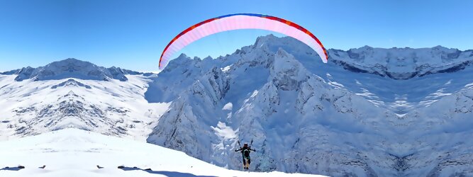 Trip Balearen - Paragleiten im Winter die Freizeit spüren und schwerelos über die Tiroler Bergwelt fliegen. Auch für Anfänger werden Flüge, Tandemflüge angeboten.